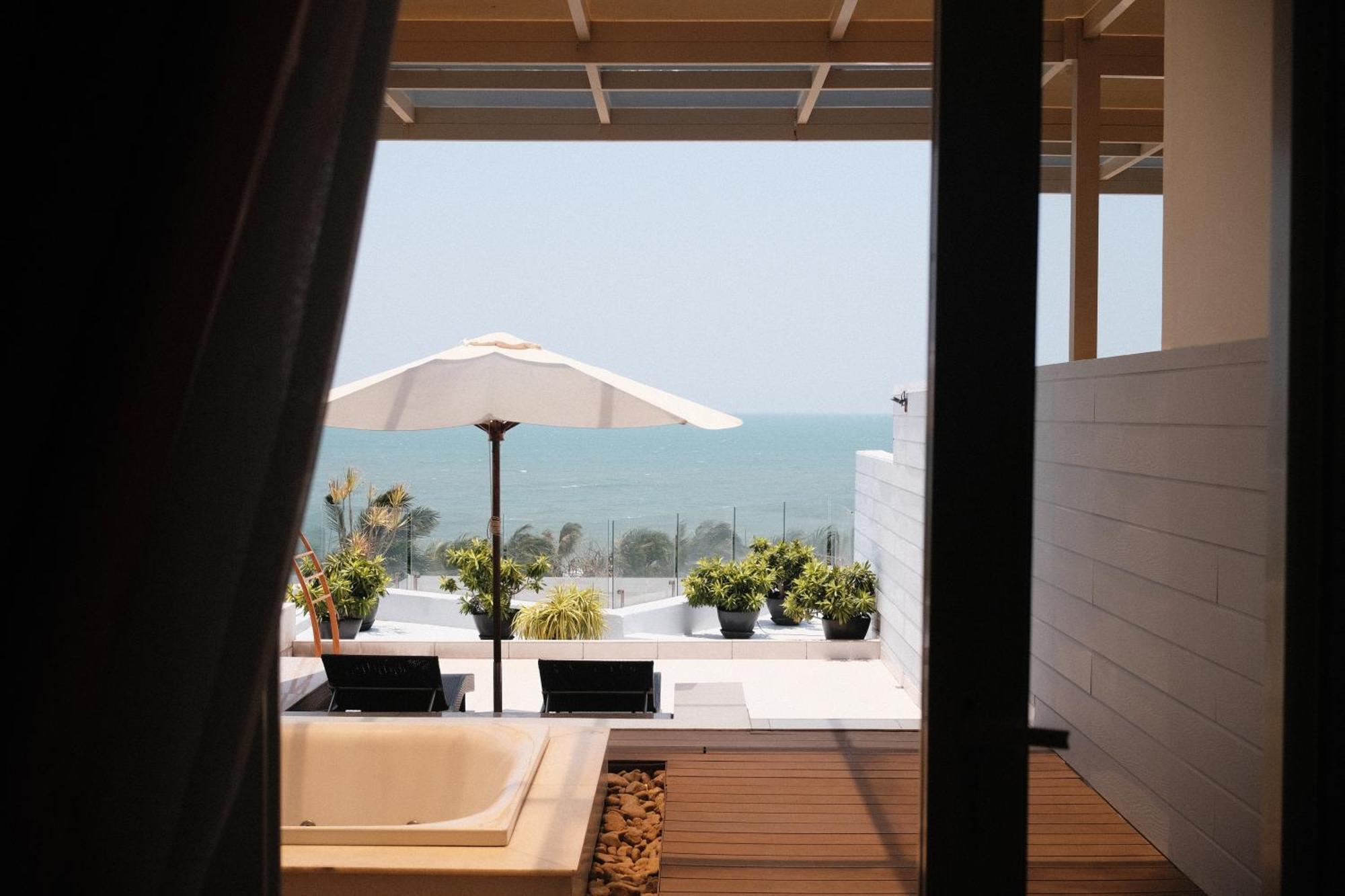 The Cliff Residence ムイネー エクステリア 写真